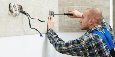 how-do-i-choose-a-good-electrician-the-local-electrician